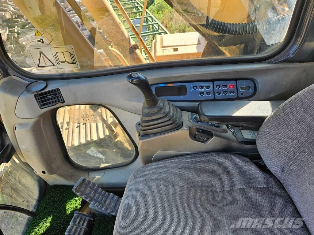 CASE CX 210 C Vikšriniai ekskavatoriai