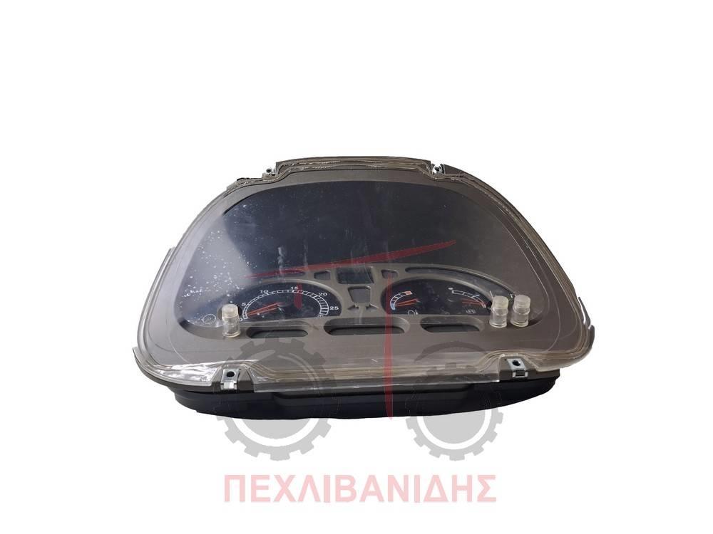CASE maxxum Kabinos