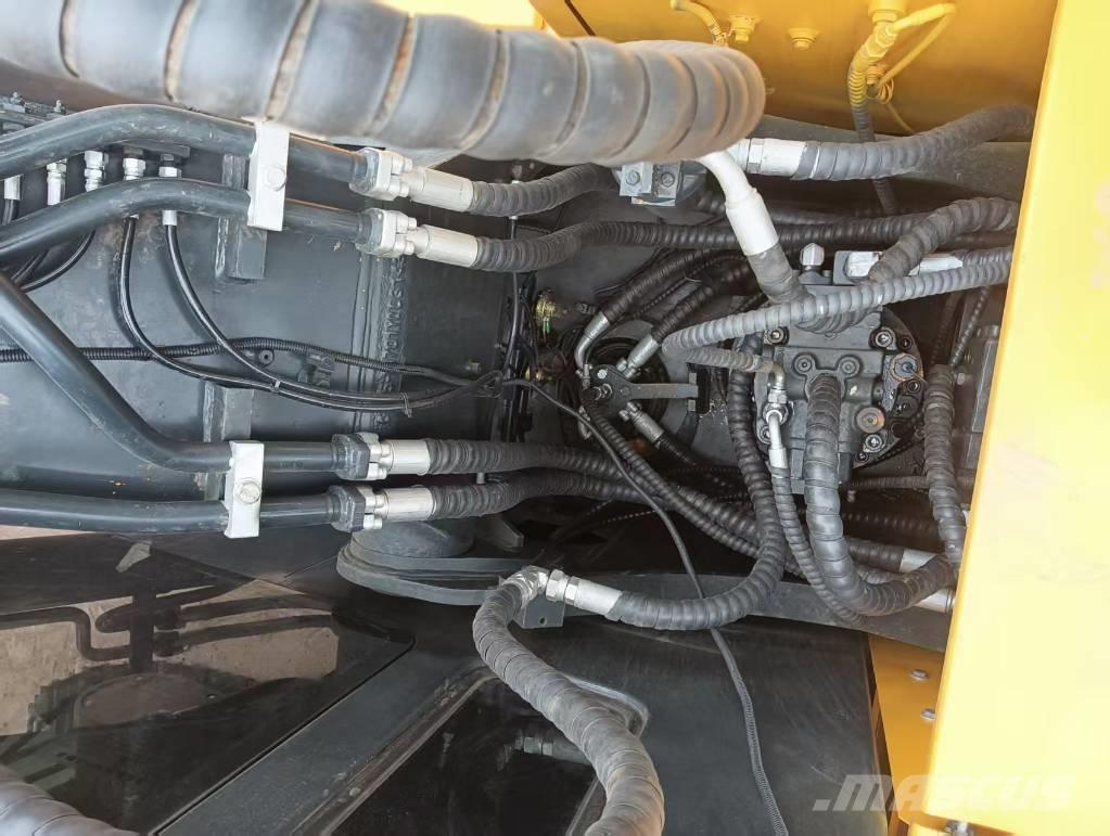 Hyundai 220 LC-9S Vikšriniai ekskavatoriai