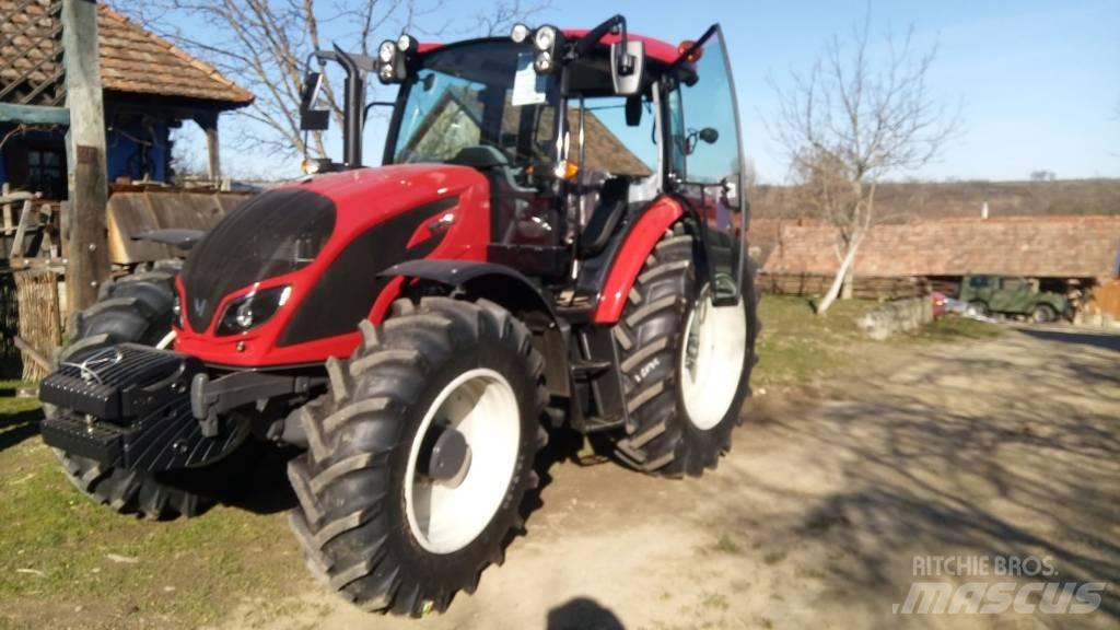 Valtra A 124 Traktoriai
