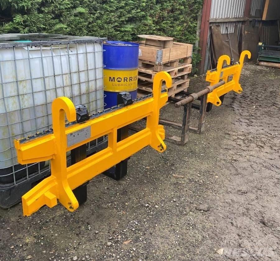 JCB PALLET FORKS Kiti krovimo ir kasimo mechanizmai ir jų priedai