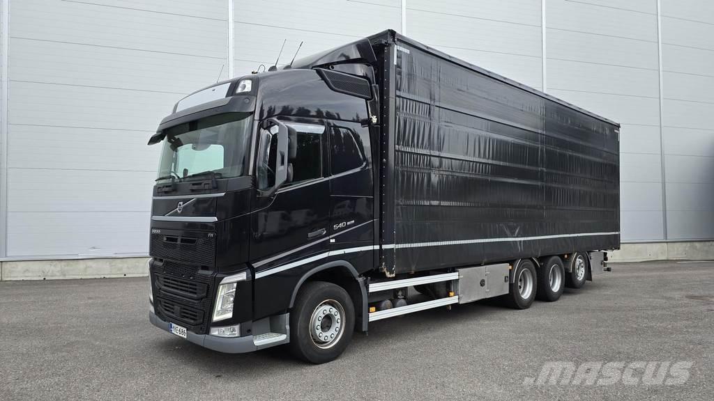 Volvo FH Priekabos su tentu