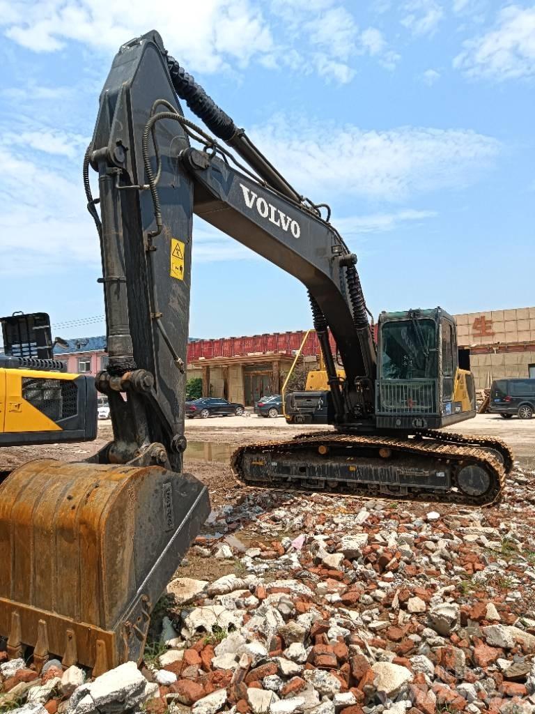 Volvo EC 240 Vikšriniai ekskavatoriai