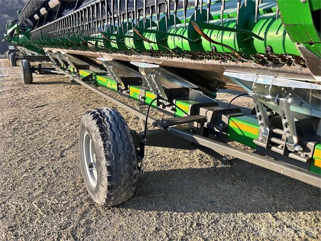 John Deere T670i Derliaus nuėmimo kombainai