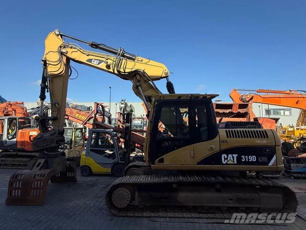 CAT 319D Vikšriniai ekskavatoriai