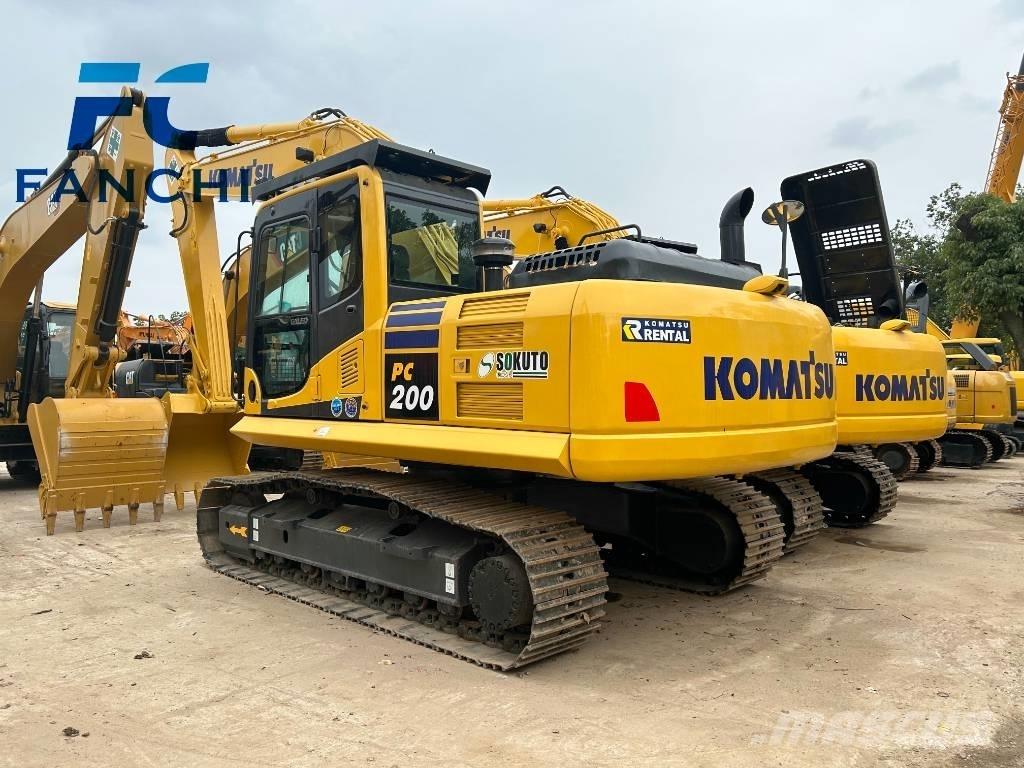 Komatsu PC 200-8 Vikšriniai ekskavatoriai