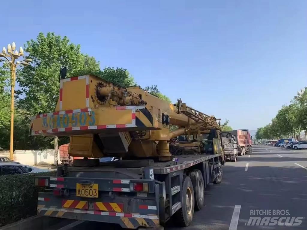 XCMG XZJ5305JQZ20 Visureigiai kranai