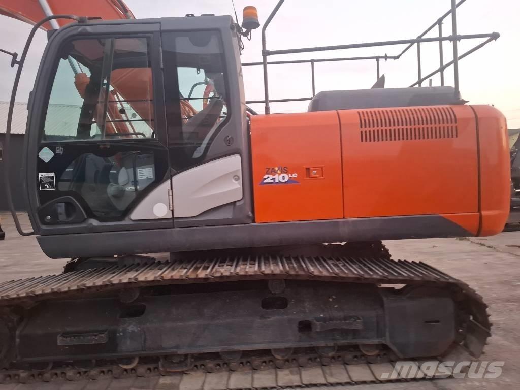 Hitachi 210LC Vikšriniai ekskavatoriai