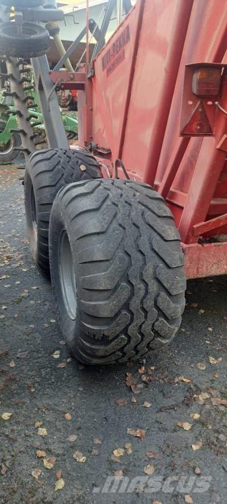 Kivi-Pekka KP 5 Akmenų surinkėjai