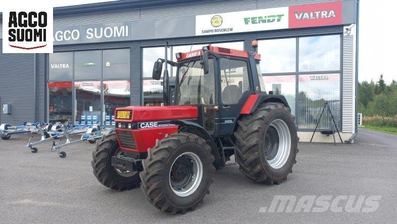 Case IH 845 XL Traktoriai