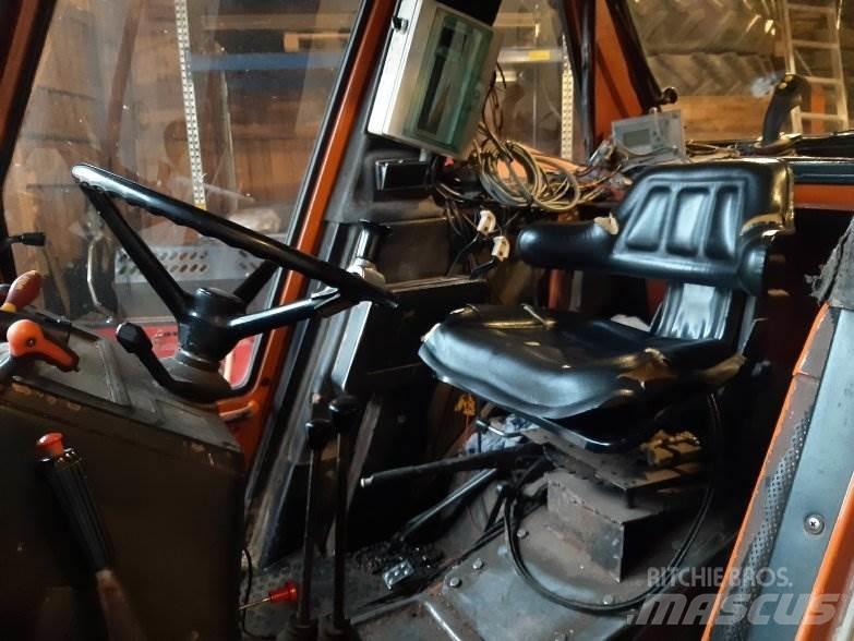 Fiat 880 DT Traktoriai