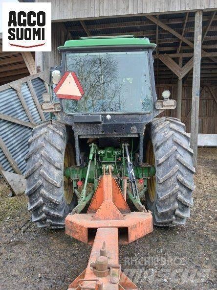 John Deere 3040 SG Traktoriai