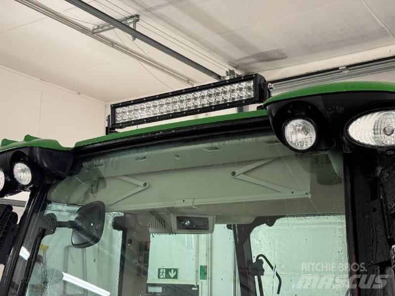John Deere 5100 R Traktoriai