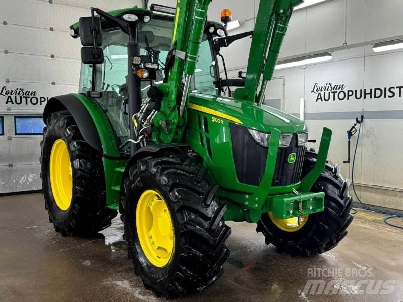 John Deere 5100 R Traktoriai