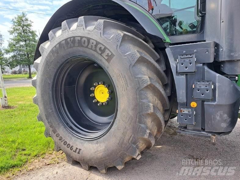 John Deere 7310 R Traktoriai