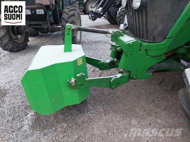 John Deere 7930 Traktoriai