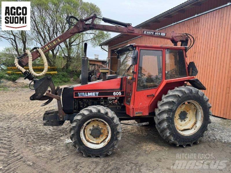 Valmet 605 Traktoriai