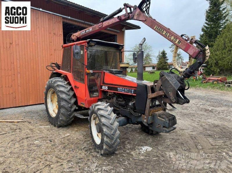 Valmet 605 Traktoriai