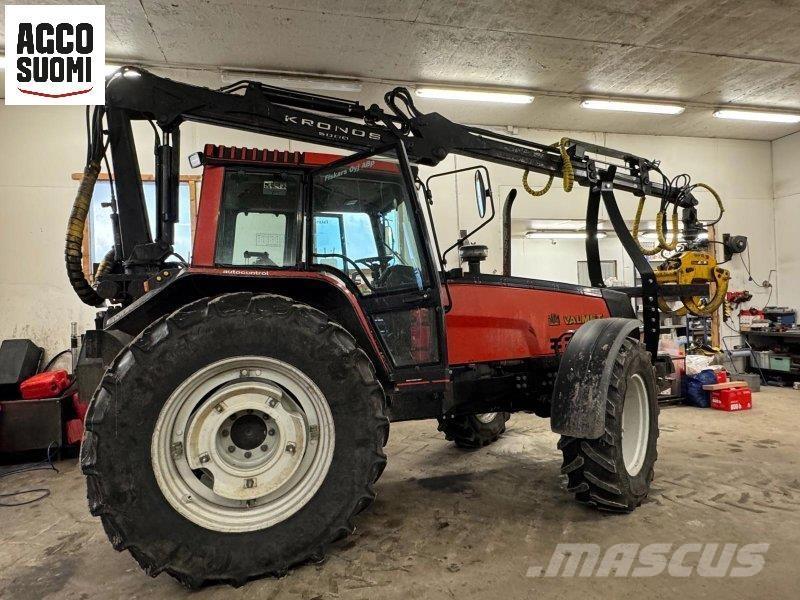 Valmet 8400 Traktoriai