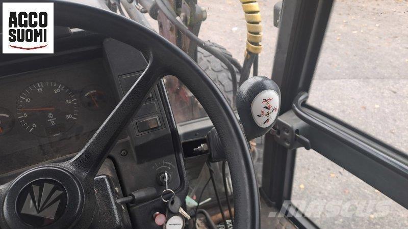 Valmet 8400 Traktoriai