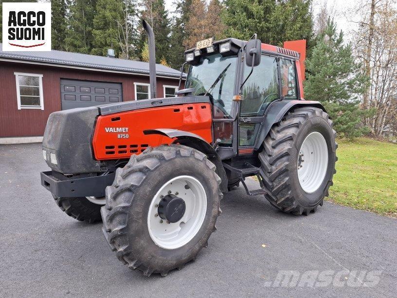 Valmet 8750 Traktoriai