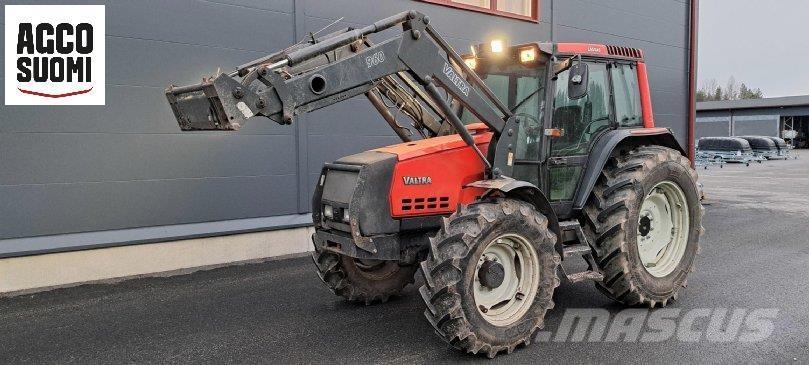 Valtra 6650 HITECH Traktoriai