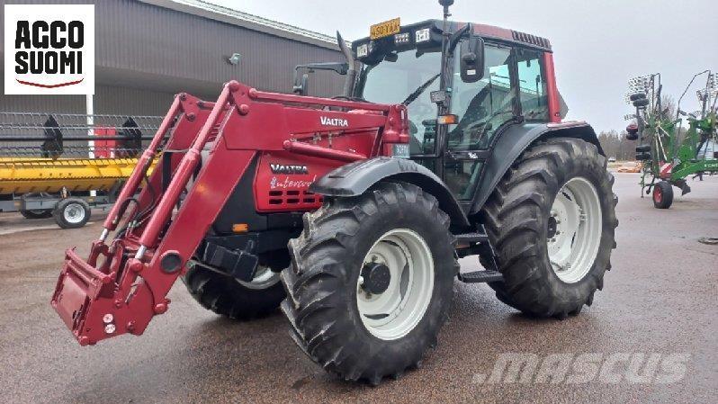Valtra 6800 Traktoriai