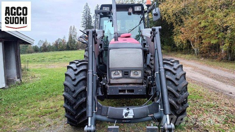 Valtra 6850 Traktoriai