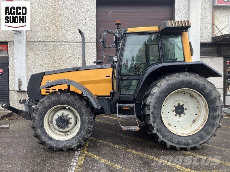 Valtra 8050 HITECH Traktoriai