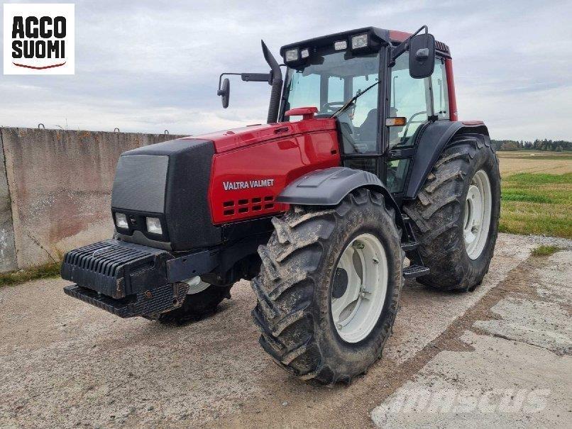 Valtra 8050 HT Traktoriai
