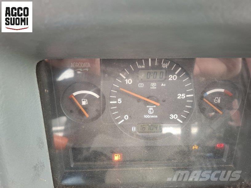 Valtra 8550 HT Traktoriai