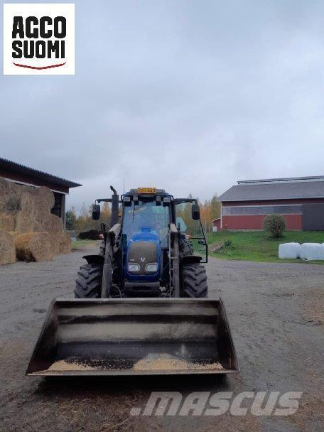 Valtra A92 Traktoriai