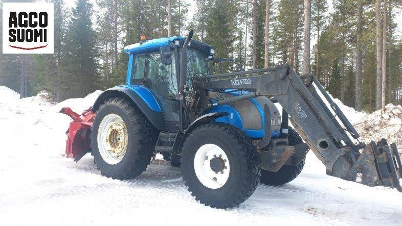 Valtra C120 Traktoriai