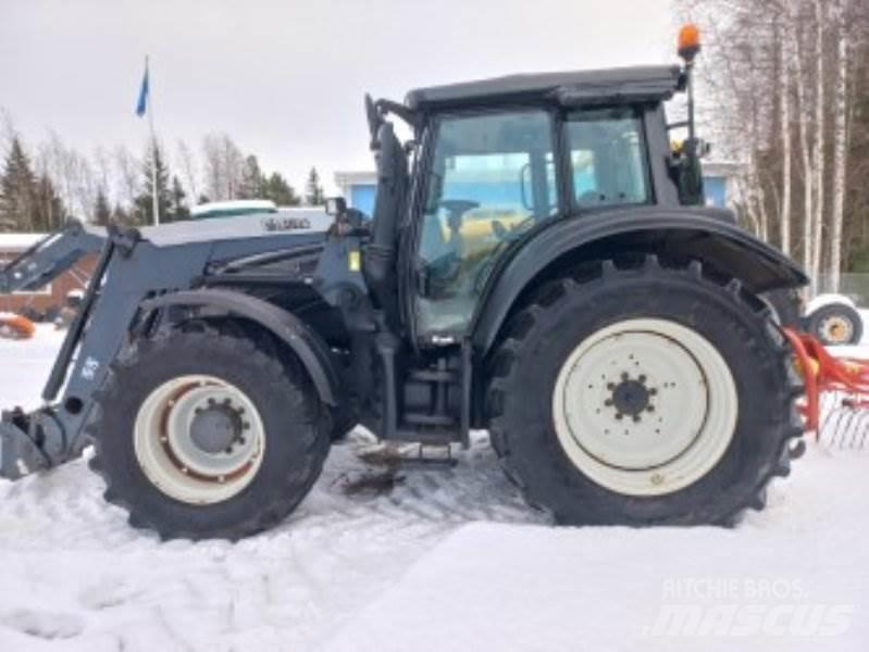 Valtra N142 DIRECT Traktoriai