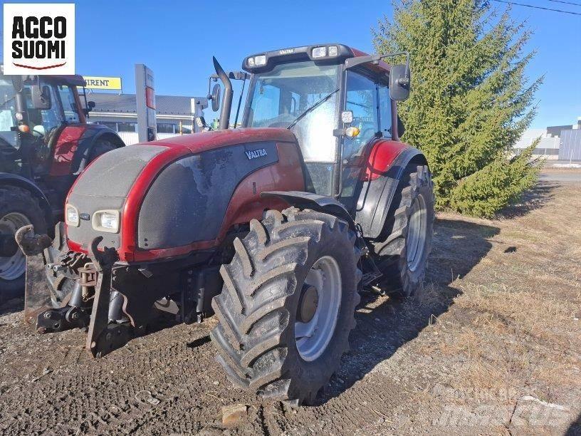 Valtra T150 Traktoriai
