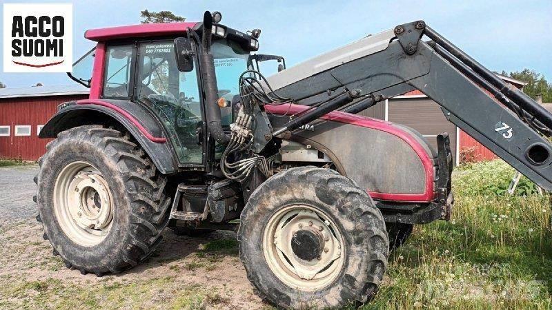 Valtra T151 H Traktoriai