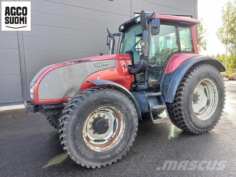 Valtra T170 Traktoriai
