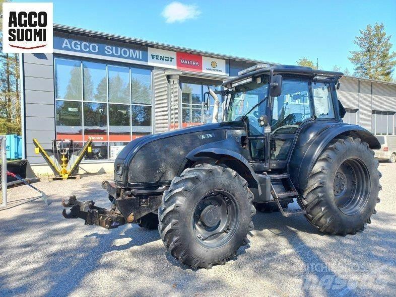 Valtra T190 Traktoriai