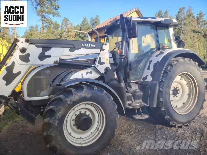 Valtra T202D Traktoriai