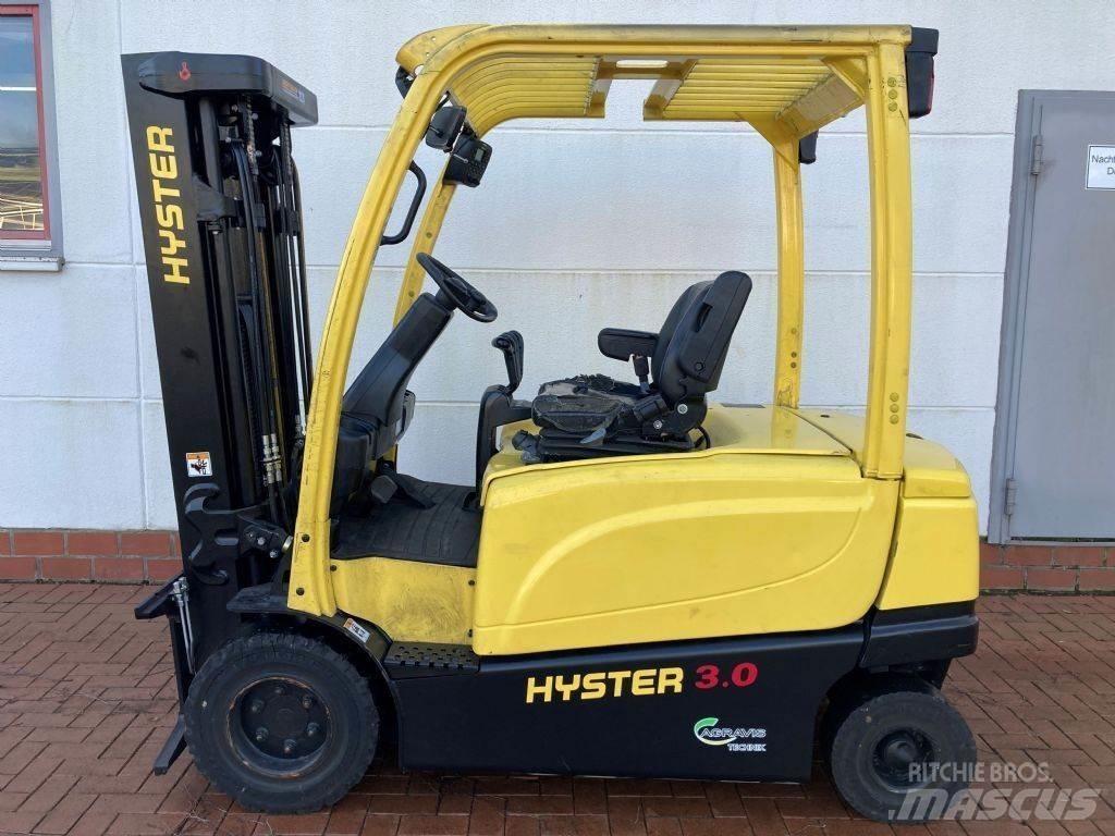 Hyster J 3.0 XN Elektriniai šakiniai krautuvai