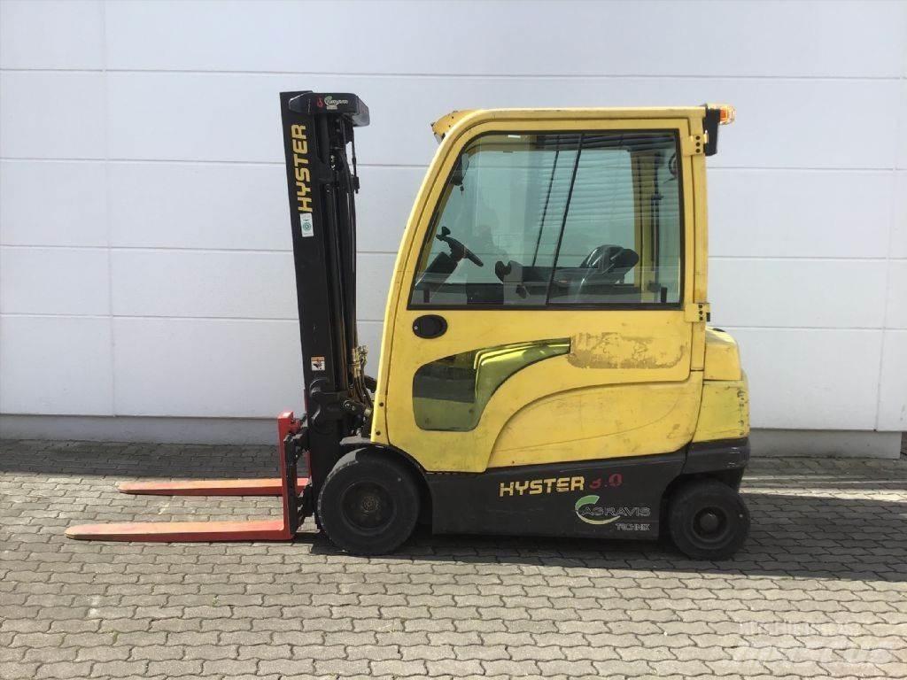 Hyster J 3.0 XN Elektriniai šakiniai krautuvai