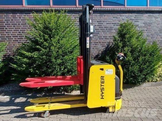 Hyster S 1.4 IL Rankiniai vėžimėliai