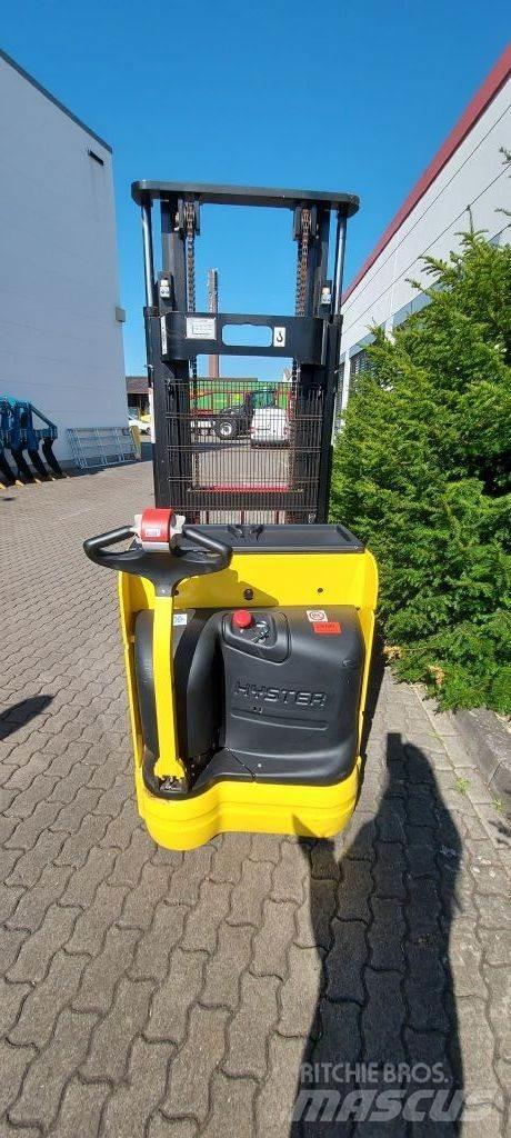 Hyster S 1.4 IL Rankiniai vėžimėliai