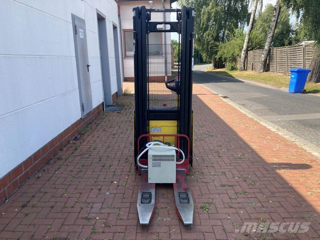 Hyster S 1.6 AC Rankiniai vėžimėliai
