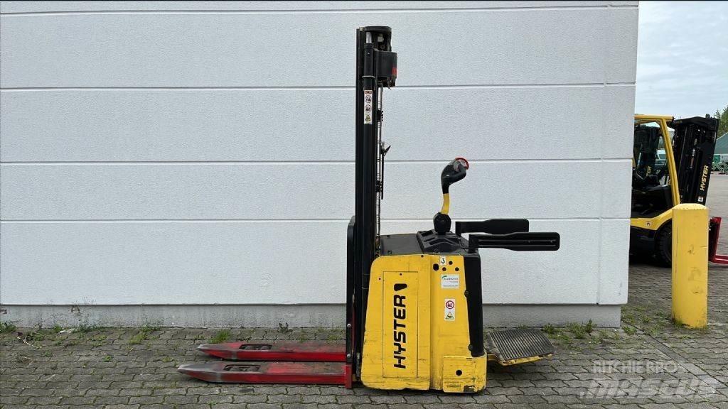 Hyster S1.5S Rankiniai vėžimėliai