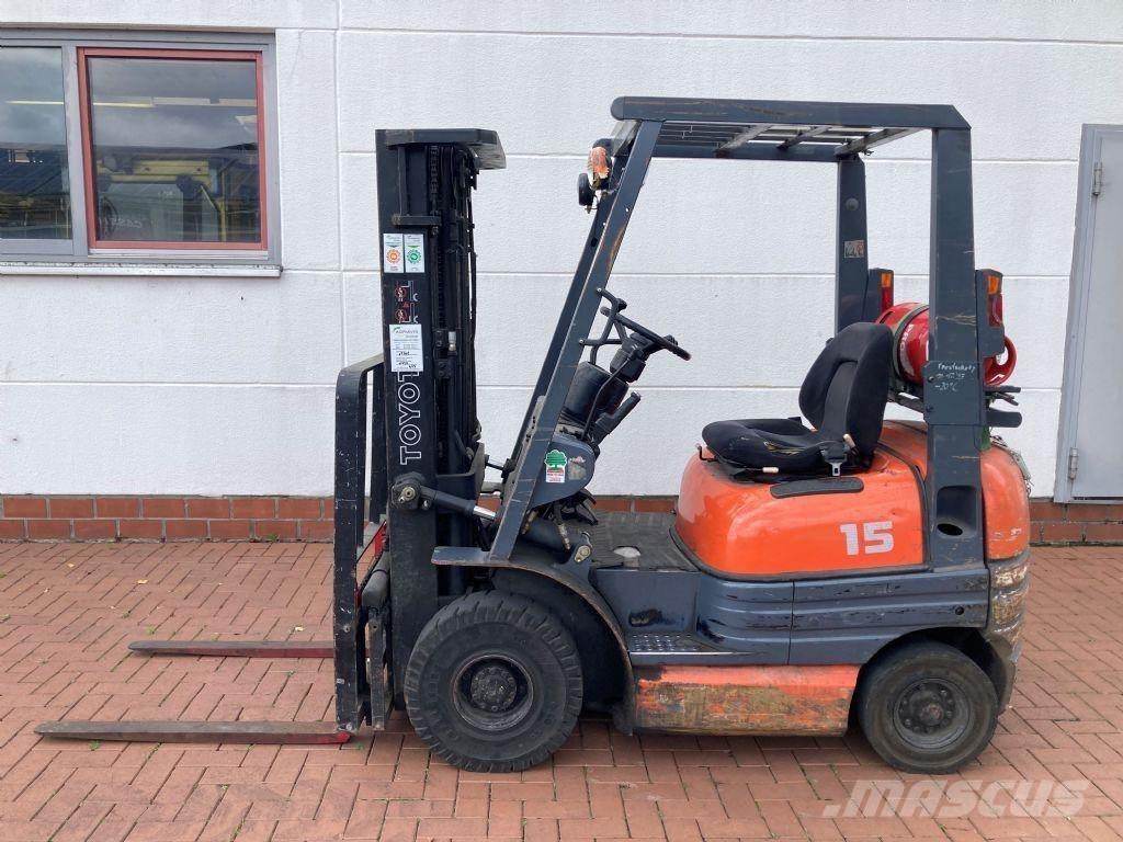 Toyota 42 6FGF 15 LPG (dujiniai) krautuvai