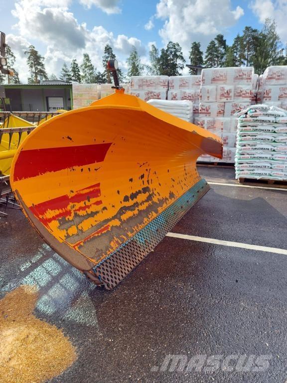 AA360 Sniego peiliai ir valytuvai