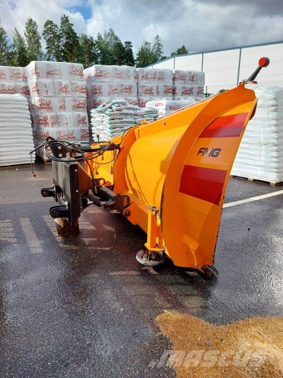  AA360 Sniego peiliai ir valytuvai