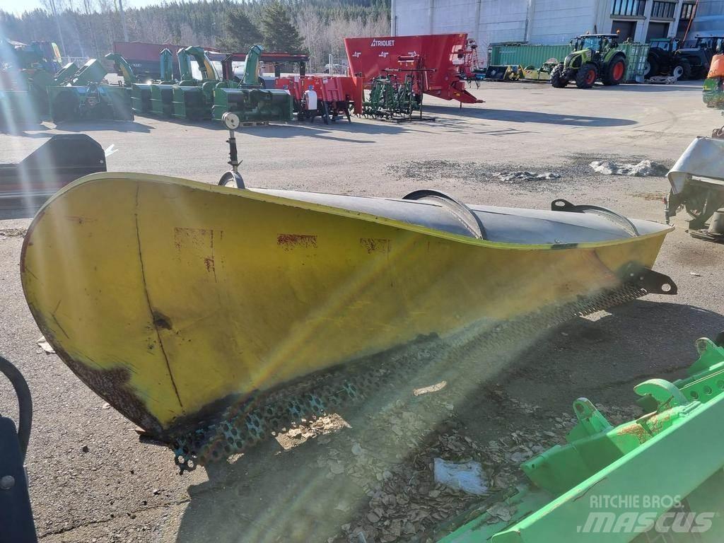 Ajax 3900 Sniego peiliai ir valytuvai