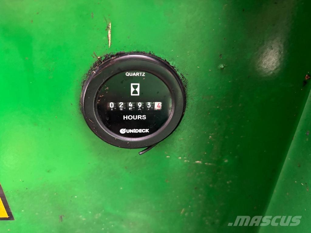 Avant 320 Daugiafunkciniai pakrovėjai